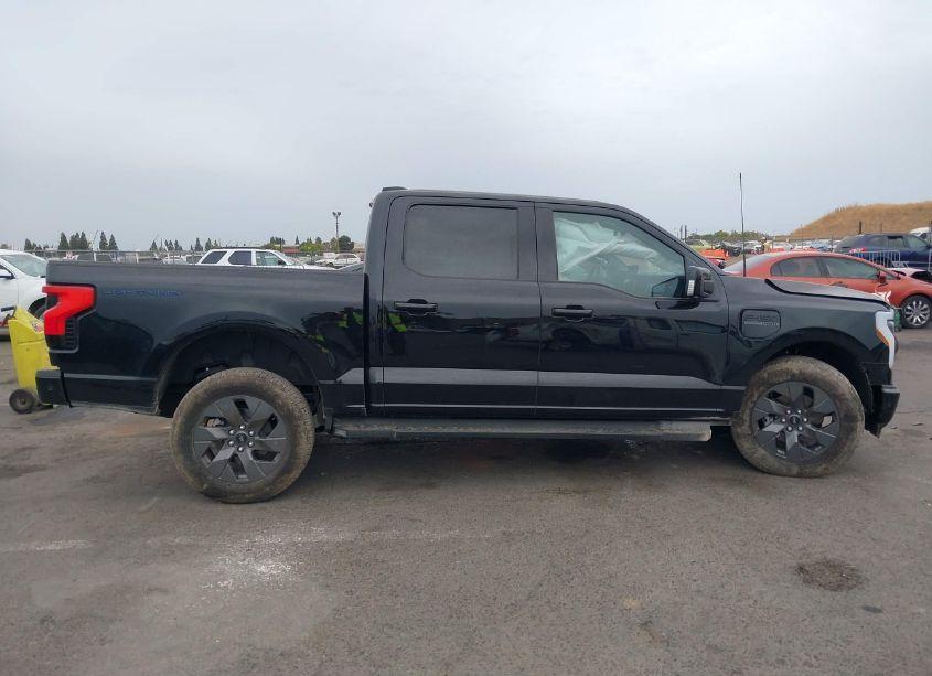 Photo 12 of 2023 Ford F-150 LIGHTNING LARIAT (VIN 1FT6W1EV6PWG48288)