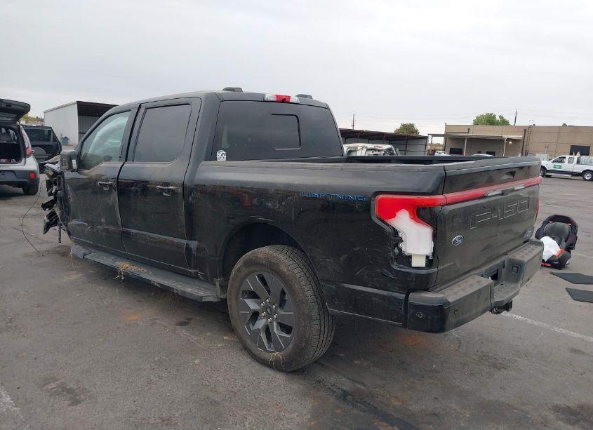 Photo 3 of 2023 Ford F-150 LIGHTNING LARIAT (VIN 1FT6W1EV6PWG48288)