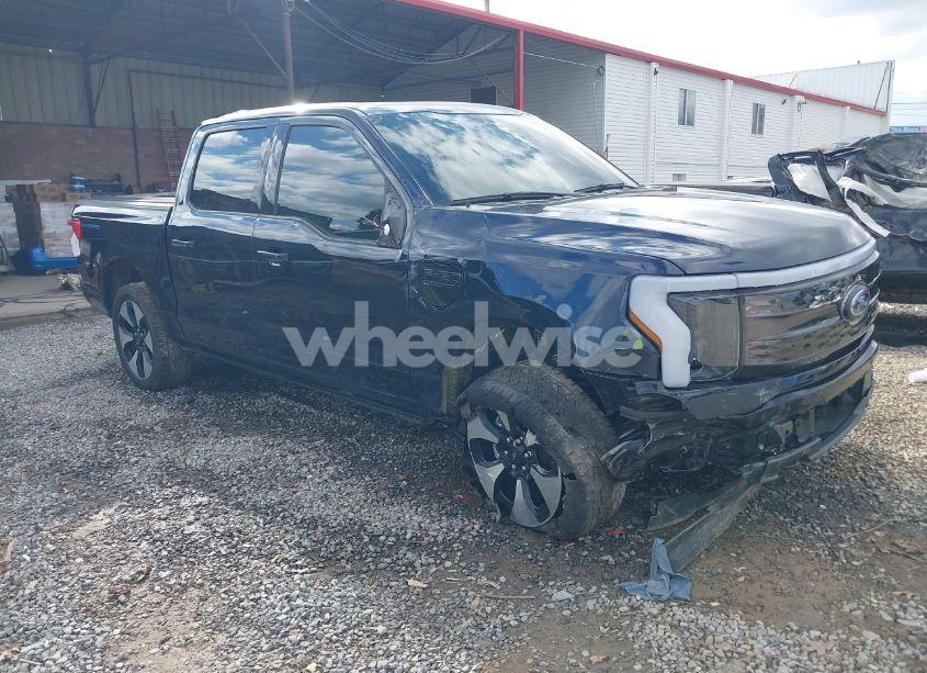 2023 Ford F-150 LIGHTNING PLATINUM (VIN 1FT6W1EV8PWG30312) main photo