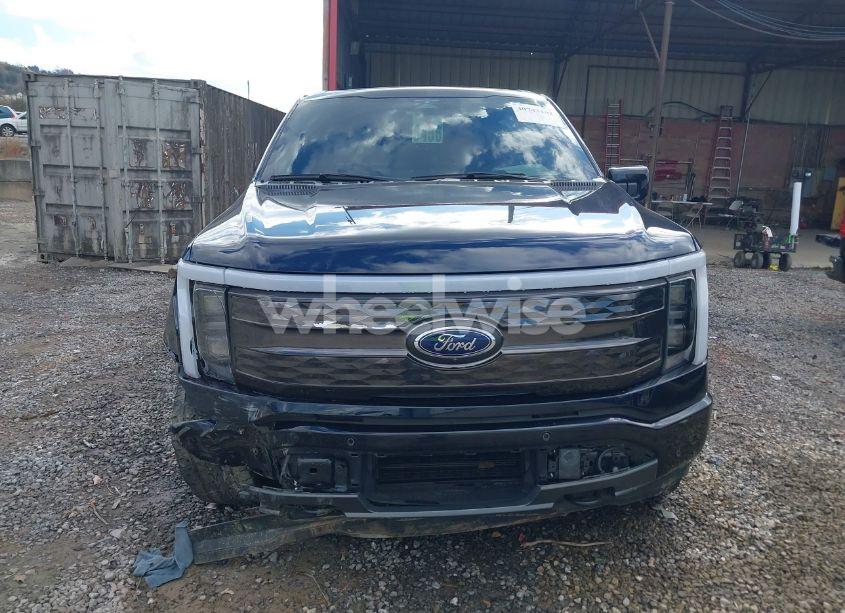 Photo 12 of 2023 Ford F-150 LIGHTNING PLATINUM (VIN 1FT6W1EV8PWG30312)