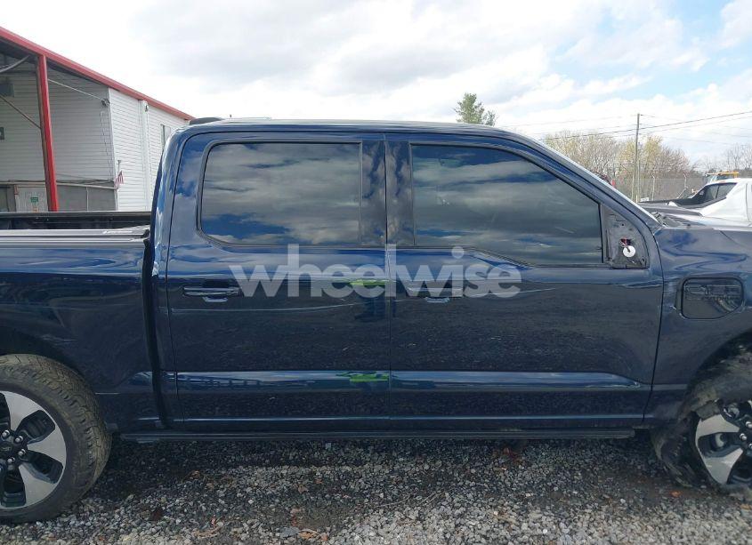 Photo 13 of 2023 Ford F-150 LIGHTNING PLATINUM (VIN 1FT6W1EV8PWG30312)