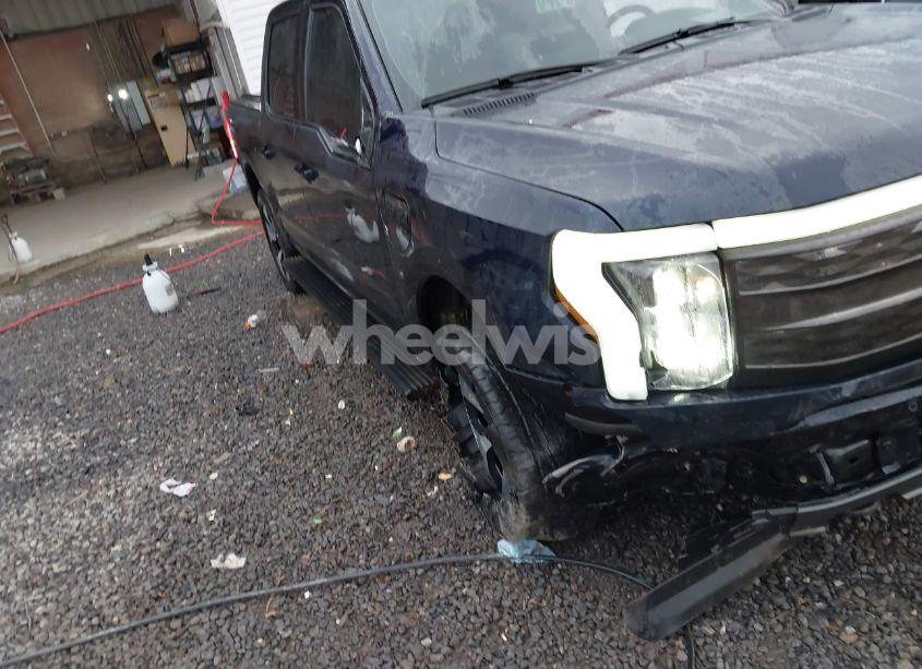 Photo 6 of 2023 Ford F-150 LIGHTNING PLATINUM (VIN 1FT6W1EV8PWG30312)