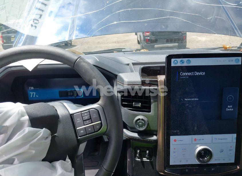 Photo 18 of 2023 Ford F-150 LIGHTNING LARIAT (VIN 1FT6W1EVXPWG42428)