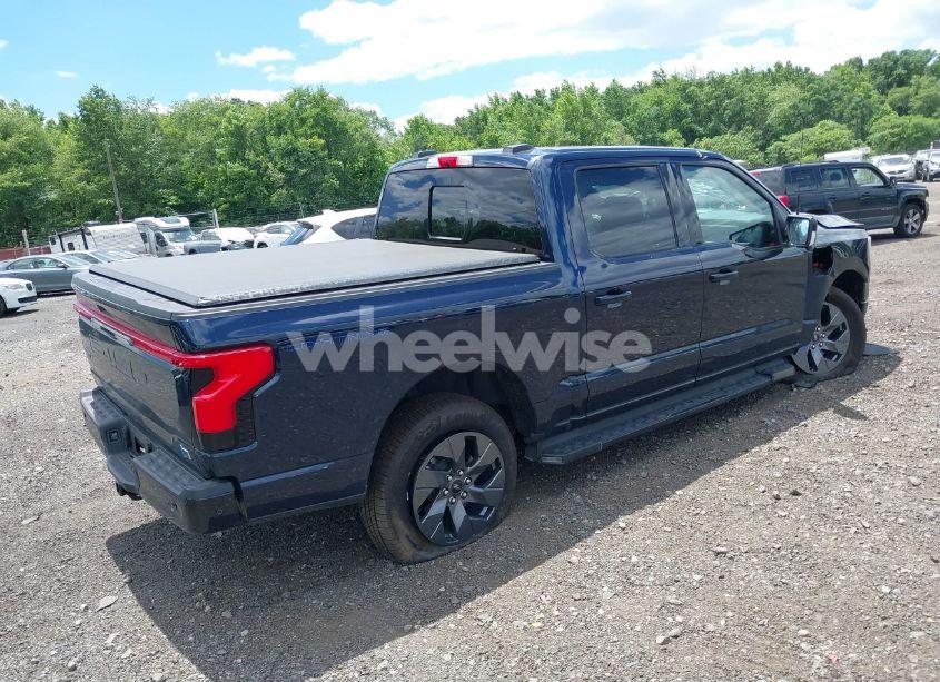 Photo 4 of 2023 Ford F-150 LIGHTNING LARIAT (VIN 1FT6W1EVXPWG42428)