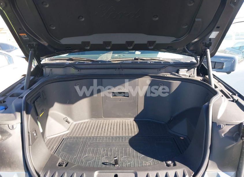 Photo 10 of 2023 Ford F-150 LIGHTNING LARIAT (VIN 1FT6W1EVXPWG56541)