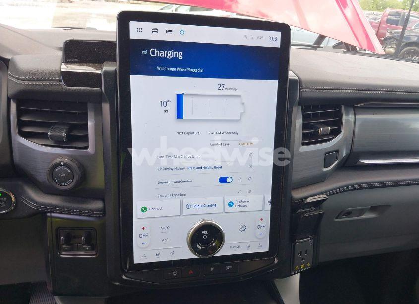 Photo 18 of 2024 Ford F-150 LIGHTNING FLASH (VIN 1FT6W3L7XRWG02773)