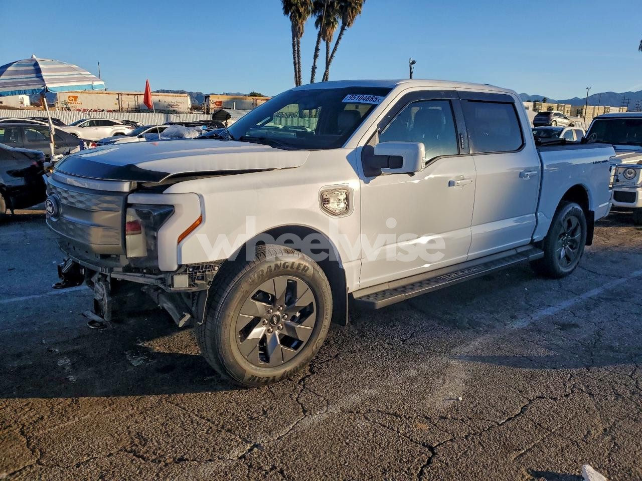 2024 FORD F150 LIGHTNING LARIAT (VIN 1FT6W5L78RWG03027) main photo