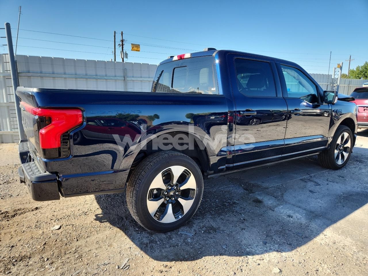Photo 3 of 2024 FORD F150 LIGHTNING PLATINUM (VIN 1FT6W7L74RWG00105)