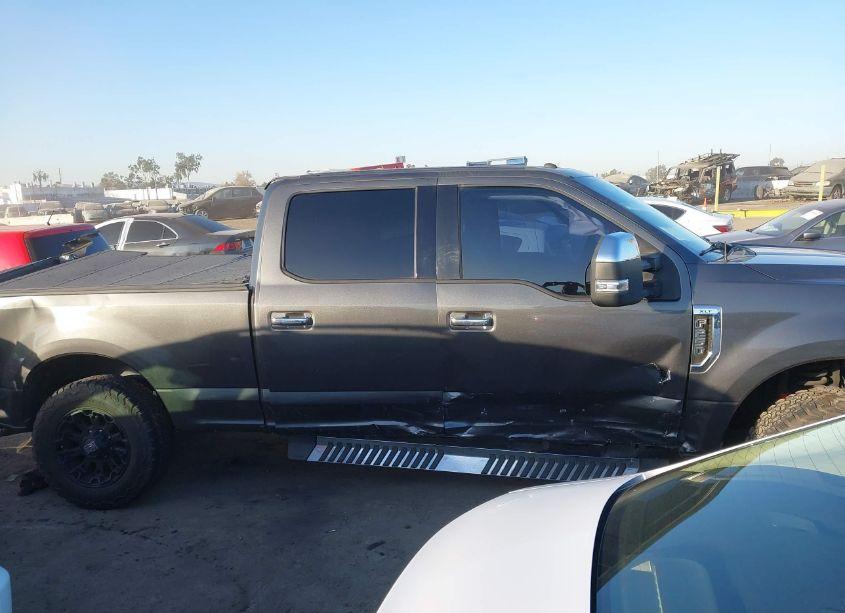 Photo 14 of 2017 Ford F-250 XLT (VIN 1FT7W2A60HEF16109)