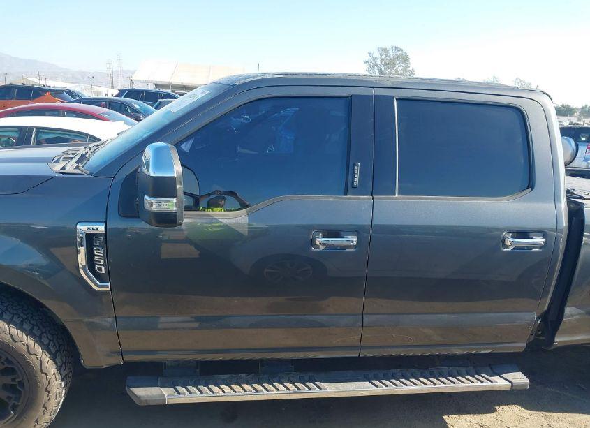 Photo 15 of 2017 Ford F-250 XLT (VIN 1FT7W2A60HEF16109)