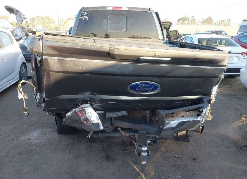 Photo 22 of 2017 Ford F-250 XLT (VIN 1FT7W2A60HEF16109)