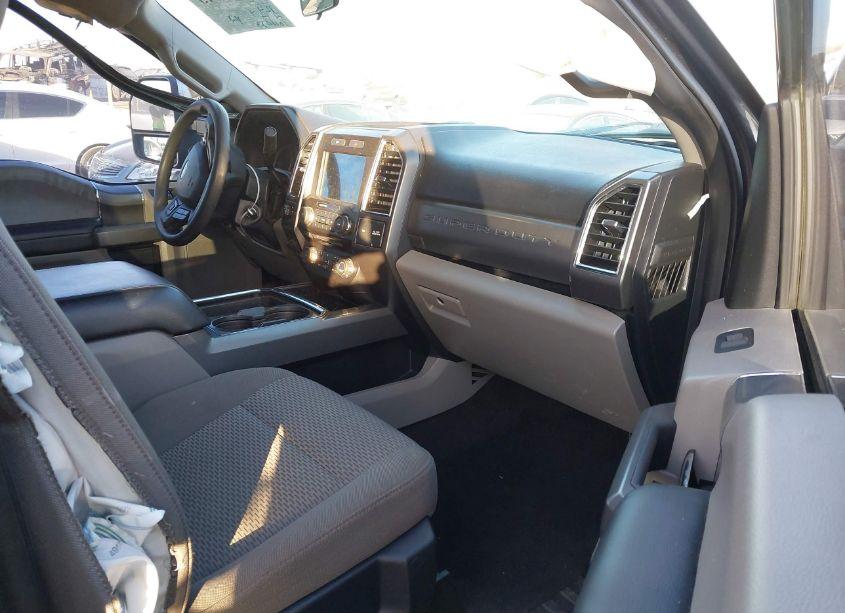 Photo 5 of 2017 Ford F-250 XLT (VIN 1FT7W2A60HEF16109)