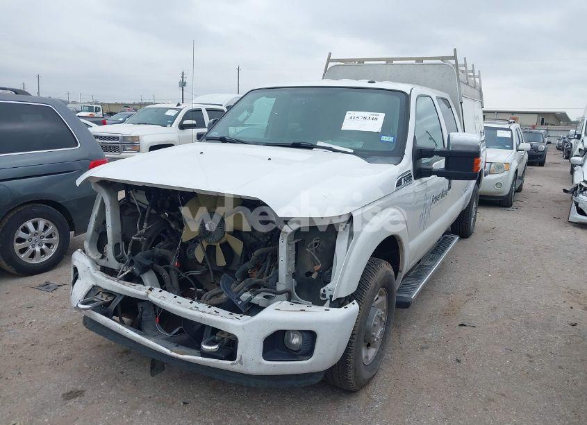 Photo 2 of 2011 Ford F-250 XLT (VIN 1FT7W2A61BEC35315)