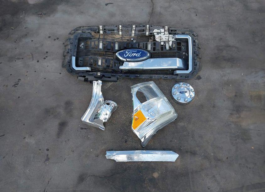 Photo 12 of 2015 Ford F-250 XLT (VIN 1FT7W2A62FEC51349)