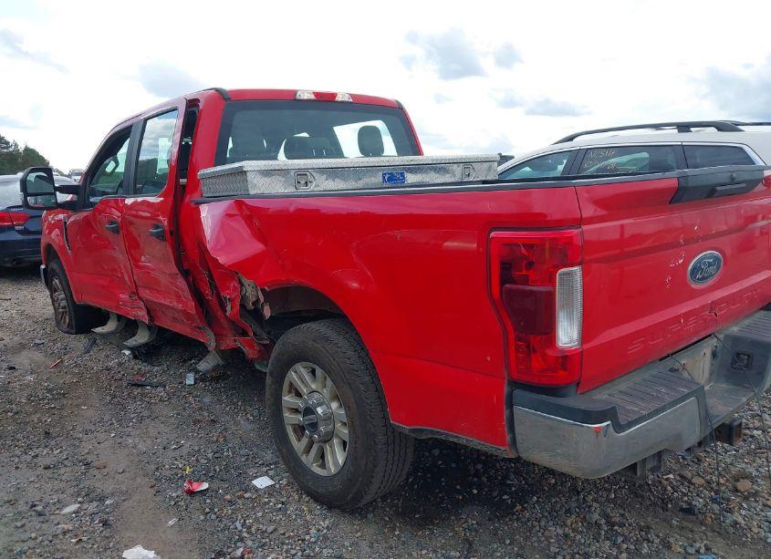 Photo 3 of 2019 Ford F-250 XL (VIN 1FT7W2A65KEF31454)