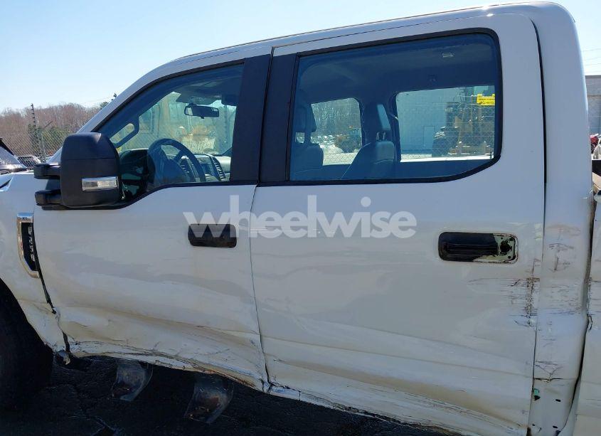 Photo 14 of 2019 Ford F-250 XL (VIN 1FT7W2A65KEF95185)