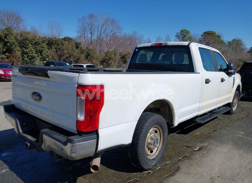 Photo 4 of 2019 Ford F-250 XL (VIN 1FT7W2A65KEF95185)