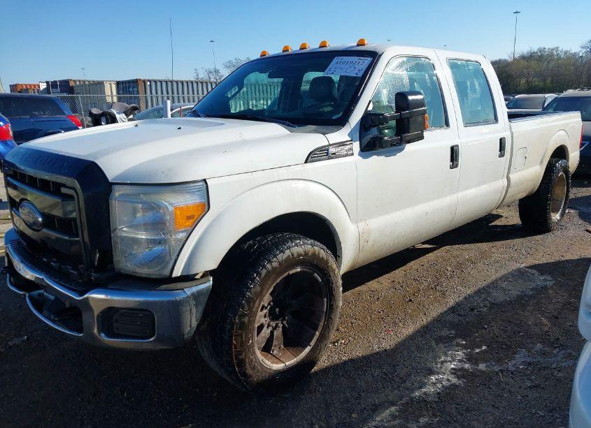 Photo 2 of 2015 Ford F-250 XL (VIN 1FT7W2A66FEC30715)