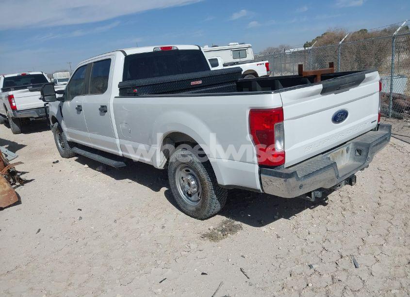Photo 3 of 2019 Ford F-250 XL (VIN 1FT7W2A66KEC68830)