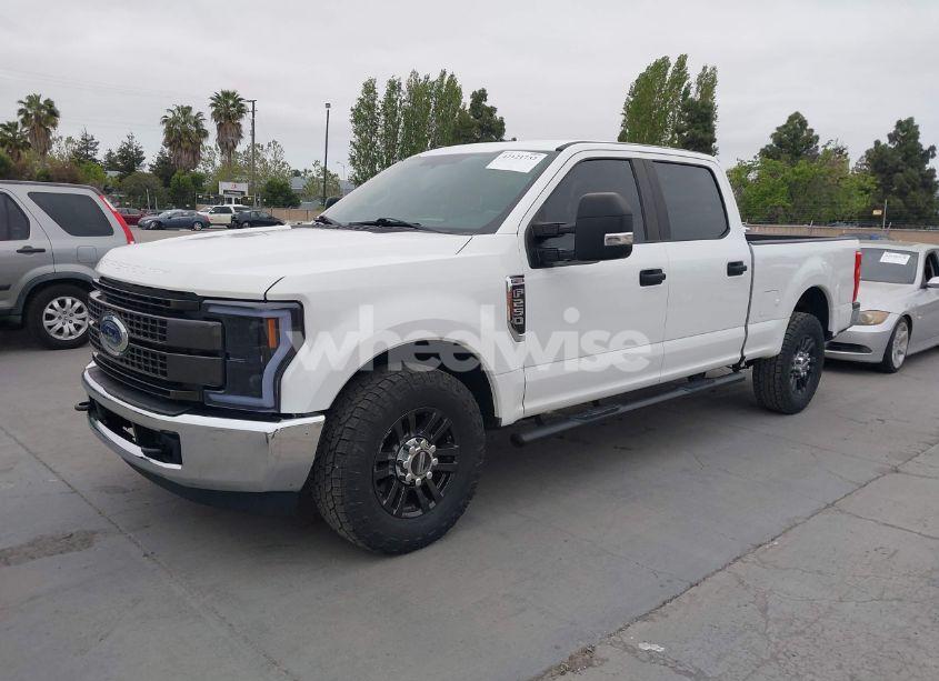 Photo 2 of 2019 Ford F-250 XL (VIN 1FT7W2A66KEF60607)
