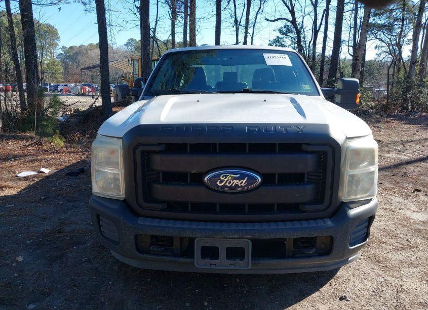 Photo 12 of 2011 Ford F-250 XL (VIN 1FT7W2A68BEC39412)