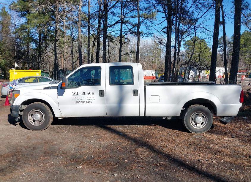 Photo 14 of 2011 Ford F-250 XL (VIN 1FT7W2A68BEC39412)