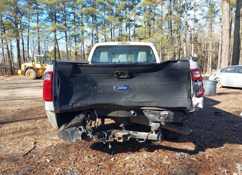 Photo 16 of 2011 Ford F-250 XL (VIN 1FT7W2A68BEC39412)