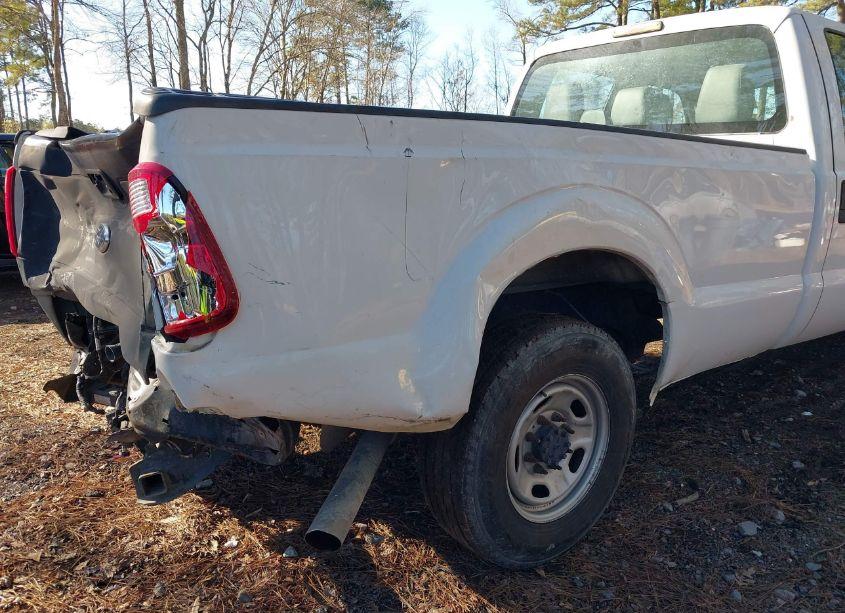 Photo 17 of 2011 Ford F-250 XL (VIN 1FT7W2A68BEC39412)