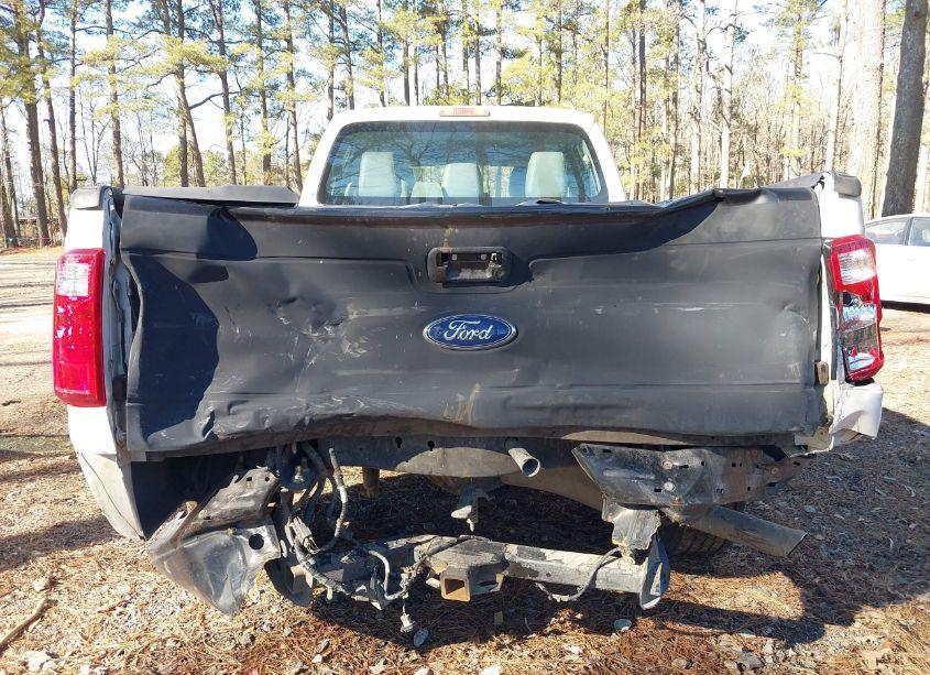 Photo 6 of 2011 Ford F-250 XL (VIN 1FT7W2A68BEC39412)