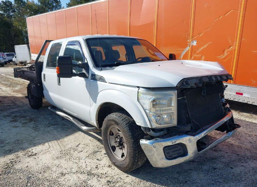 2015 Ford F-250 XL (VIN 1FT7W2A69FEC86437) main photo