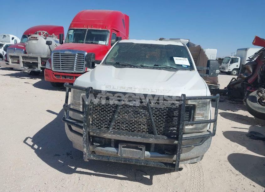 Photo 12 of 2019 Ford F-250 XL (VIN 1FT7W2A69KEC68823)