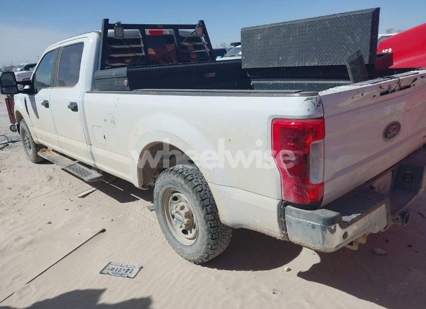 Photo 3 of 2019 Ford F-250 XL (VIN 1FT7W2A69KEC68823)