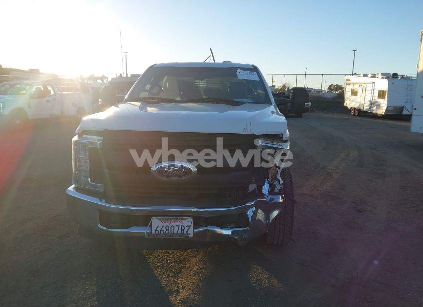 Photo 12 of 2019 Ford F-250 XL (VIN 1FT7W2A69KED53077)