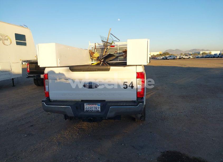Photo 16 of 2019 Ford F-250 XL (VIN 1FT7W2A69KED53077)