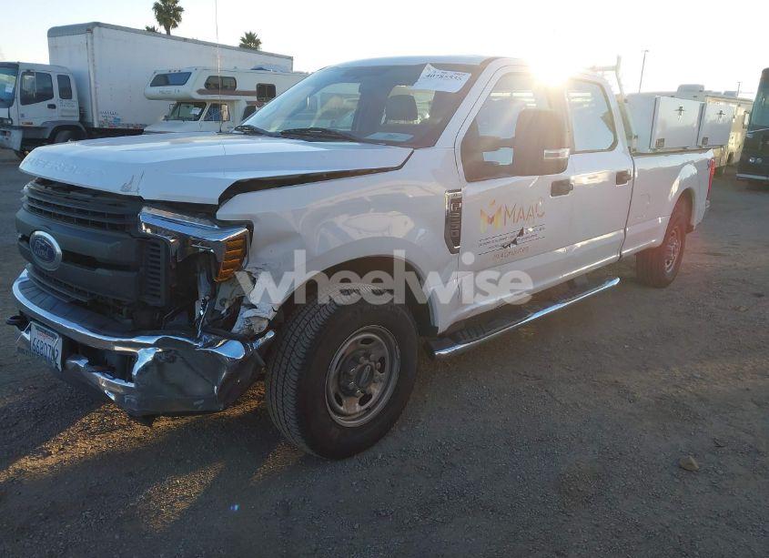 Photo 2 of 2019 Ford F-250 XL (VIN 1FT7W2A69KED53077)