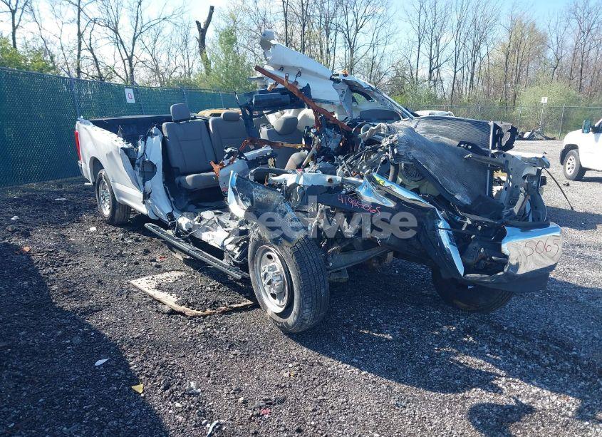 2019 Ford F-250 XL (VIN 1FT7W2A69KEG19732) main photo