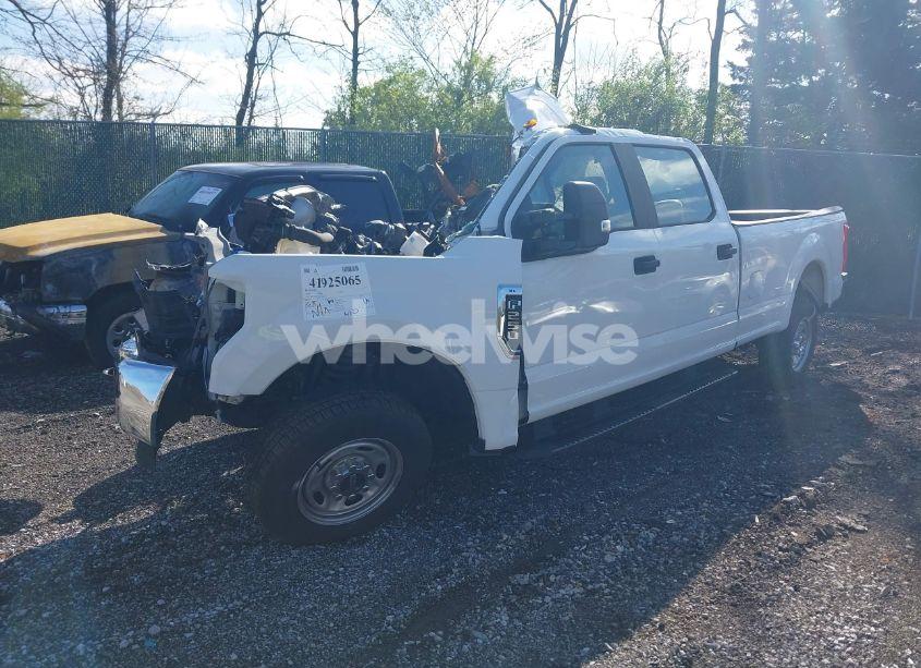 Photo 2 of 2019 Ford F-250 XL (VIN 1FT7W2A69KEG19732)