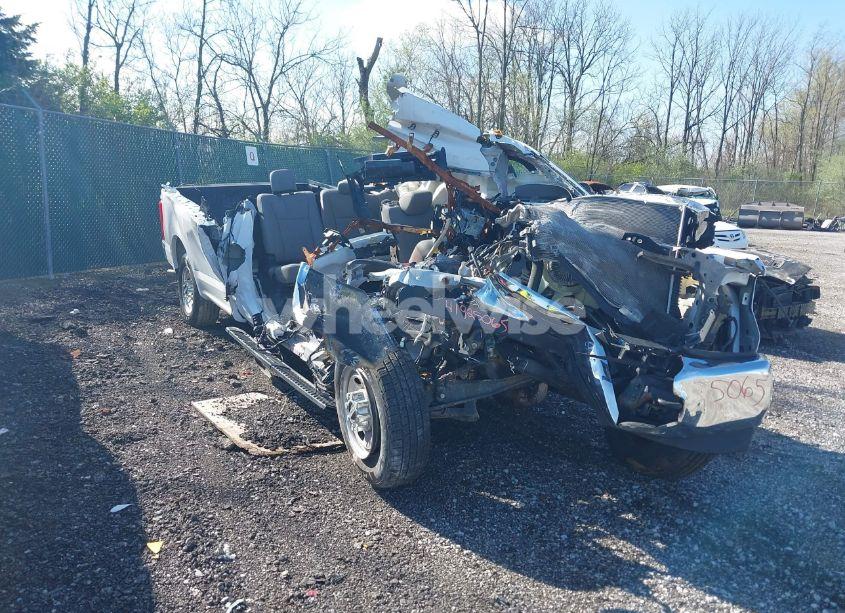 Photo 6 of 2019 Ford F-250 XL (VIN 1FT7W2A69KEG19732)