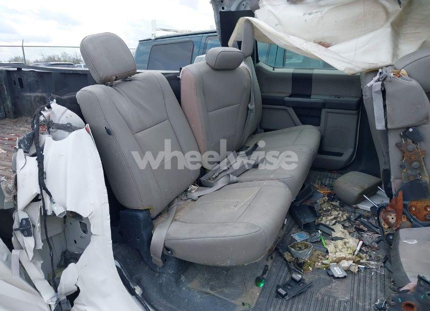 Photo 8 of 2019 Ford F-250 XL (VIN 1FT7W2A69KEG19732)