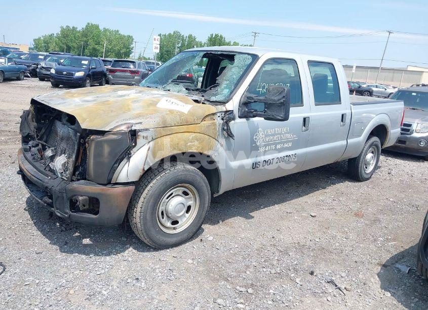 Photo 2 of 2011 Ford F-250 XL (VIN 1FT7W2A6XBEA63592)