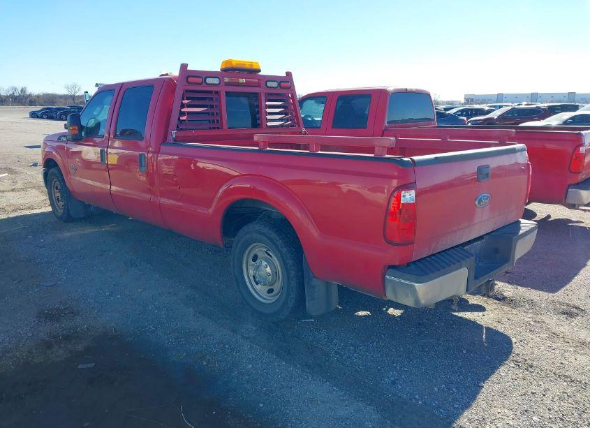 Photo 3 of 2011 Ford F-250 XL (VIN 1FT7W2AT2BEB75390)