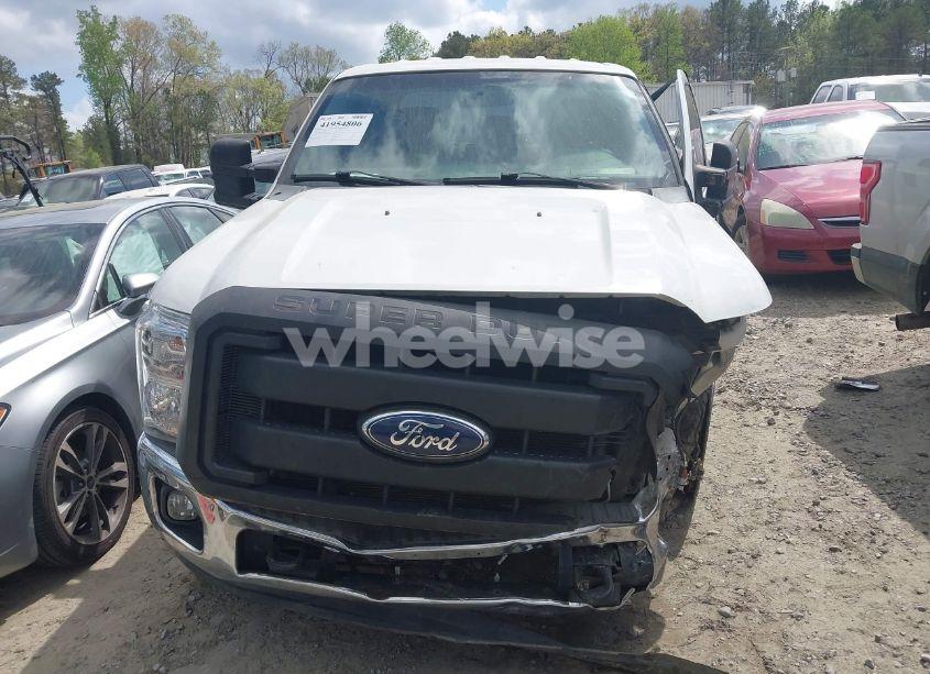 Photo 12 of 2011 Ford F-250 XL (VIN 1FT7W2AT6BEC42122)