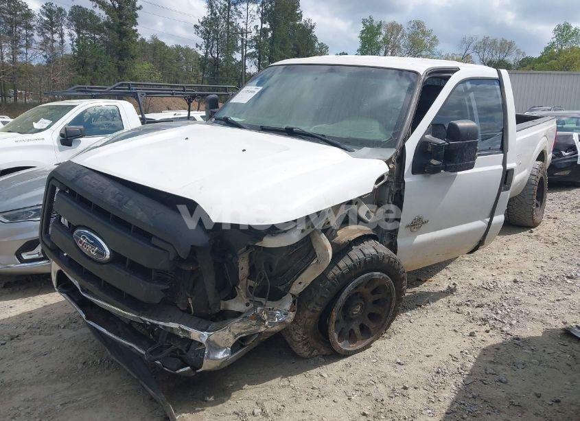 Photo 2 of 2011 Ford F-250 XL (VIN 1FT7W2AT6BEC42122)