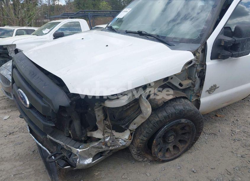 Photo 6 of 2011 Ford F-250 XL (VIN 1FT7W2AT6BEC42122)