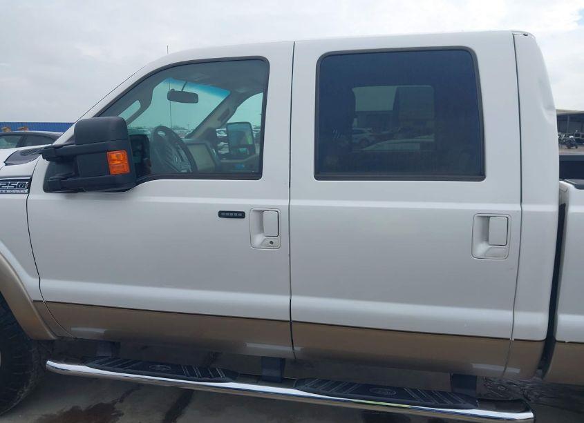 Photo 15 of 2012 Ford F-250 LARIAT (VIN 1FT7W2B60CEC38450)
