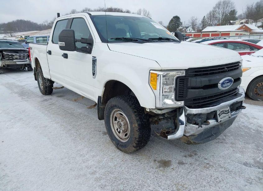 Photo 6 of 2017 Ford F-250 XL (VIN 1FT7W2B60HEF06176)