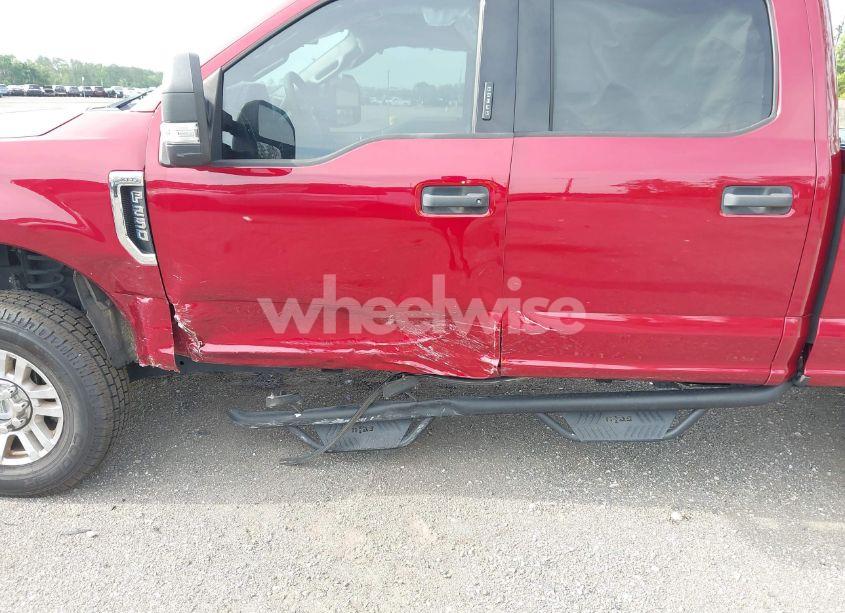 Photo 6 of 2019 Ford F-250 XLT (VIN 1FT7W2B60KEC57384)