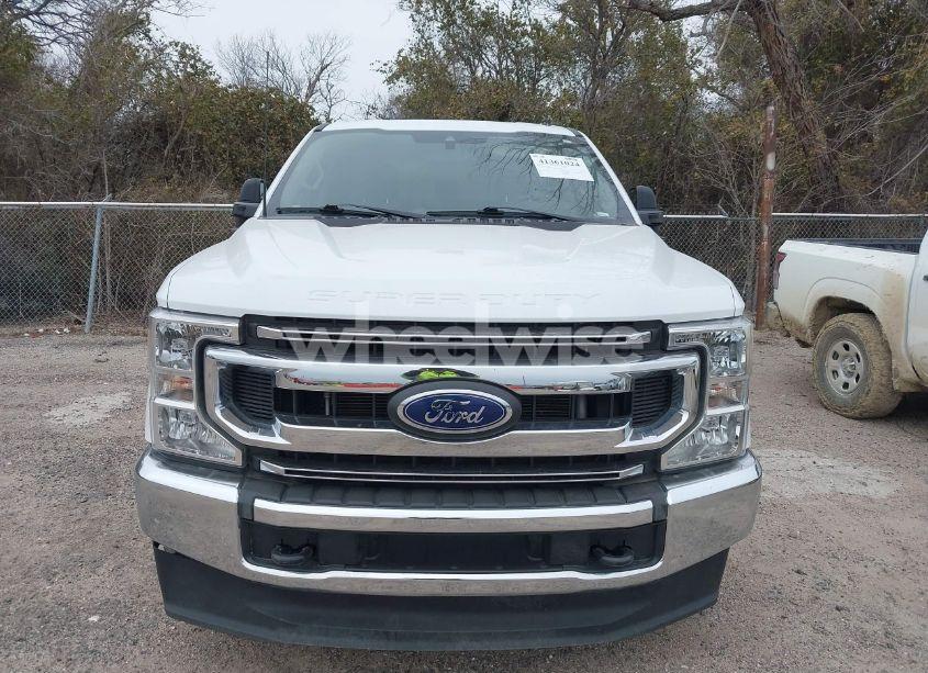 Photo 12 of 2022 Ford F-250 XLT (VIN 1FT7W2B60NEG44327)