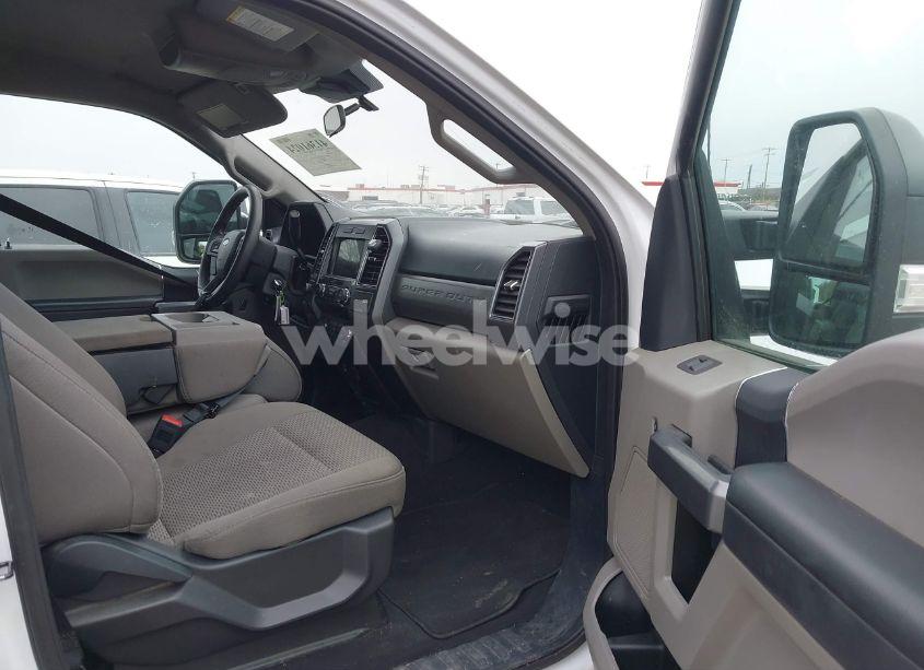 Photo 5 of 2022 Ford F-250 XLT (VIN 1FT7W2B60NEG44327)