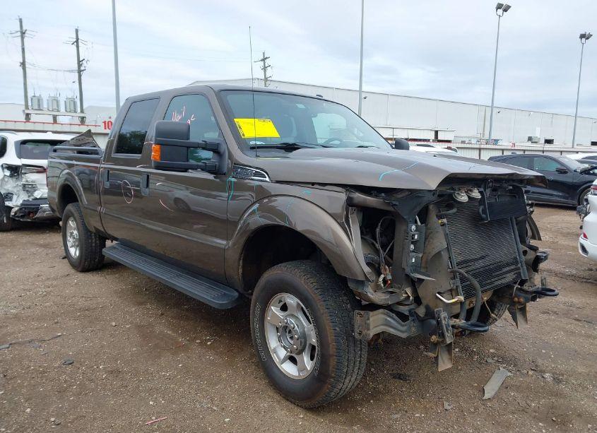 2016 Ford F-250 XLT (VIN 1FT7W2B61GEA26646) main photo